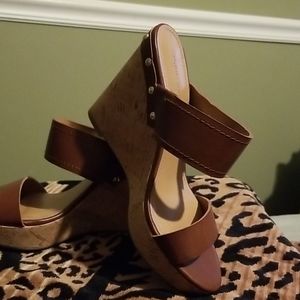 Tommy Hillfiger-Brand new